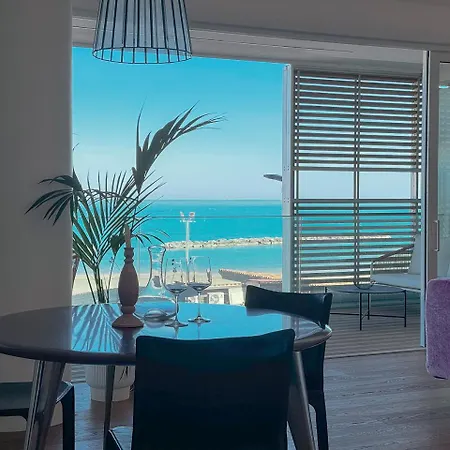 Beachfront, Furnished Terrace & Comfort By Host Hero *