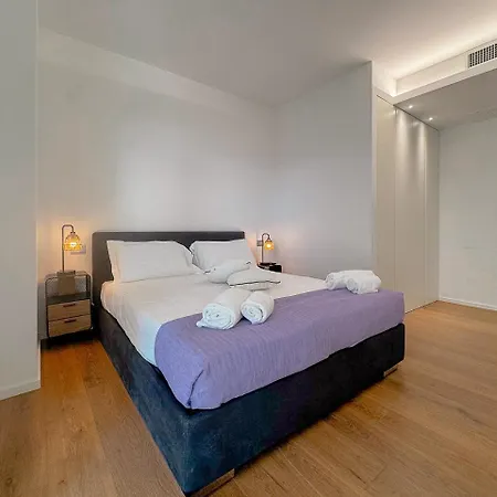 Beachfront, Furnished Terrace & Comfort By Host Hero